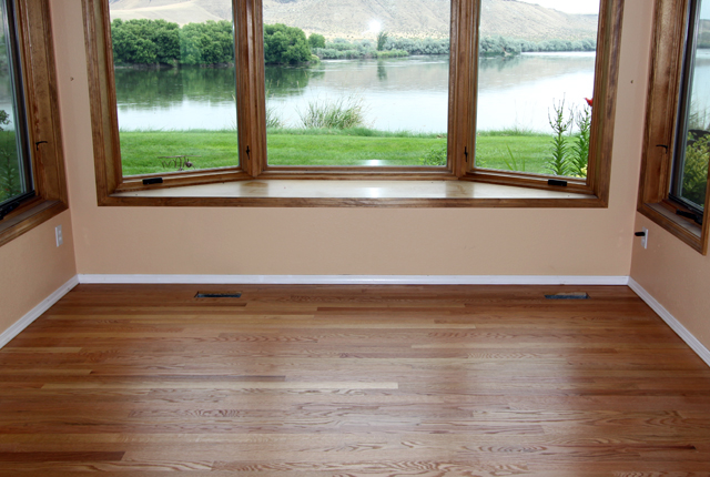 Red Oak Hardwood Floor   3676a